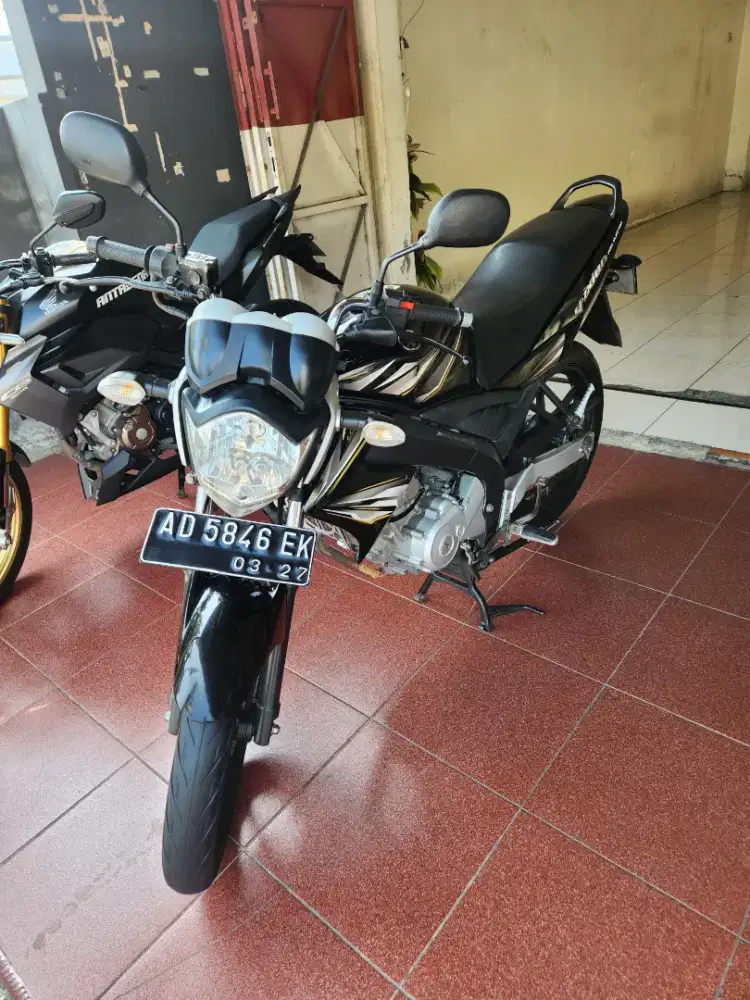 VIXION OLD TAHUN 2012