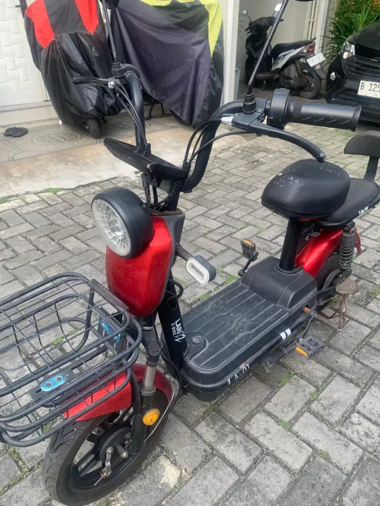Motor Listrik Larizz LA 01