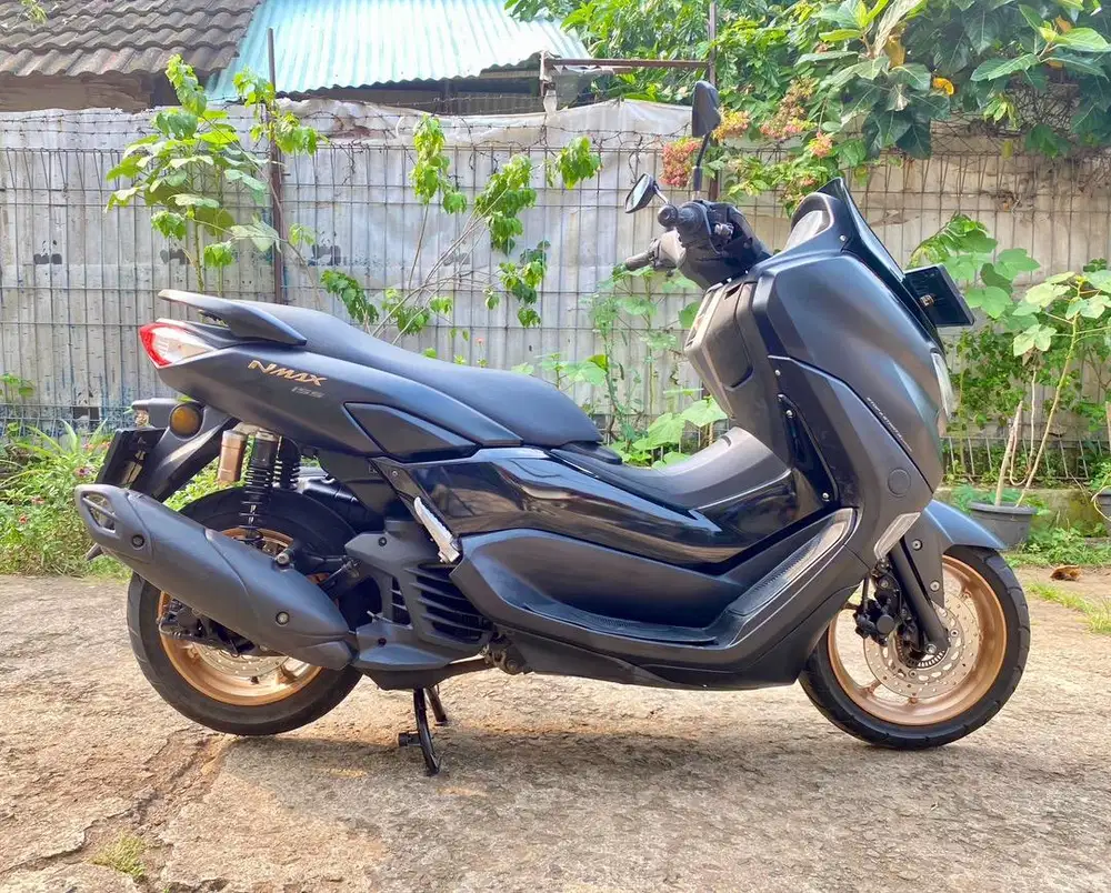 Yamaha Nmax New Keyless MULUSSS Pajak Hidup Super Panjang