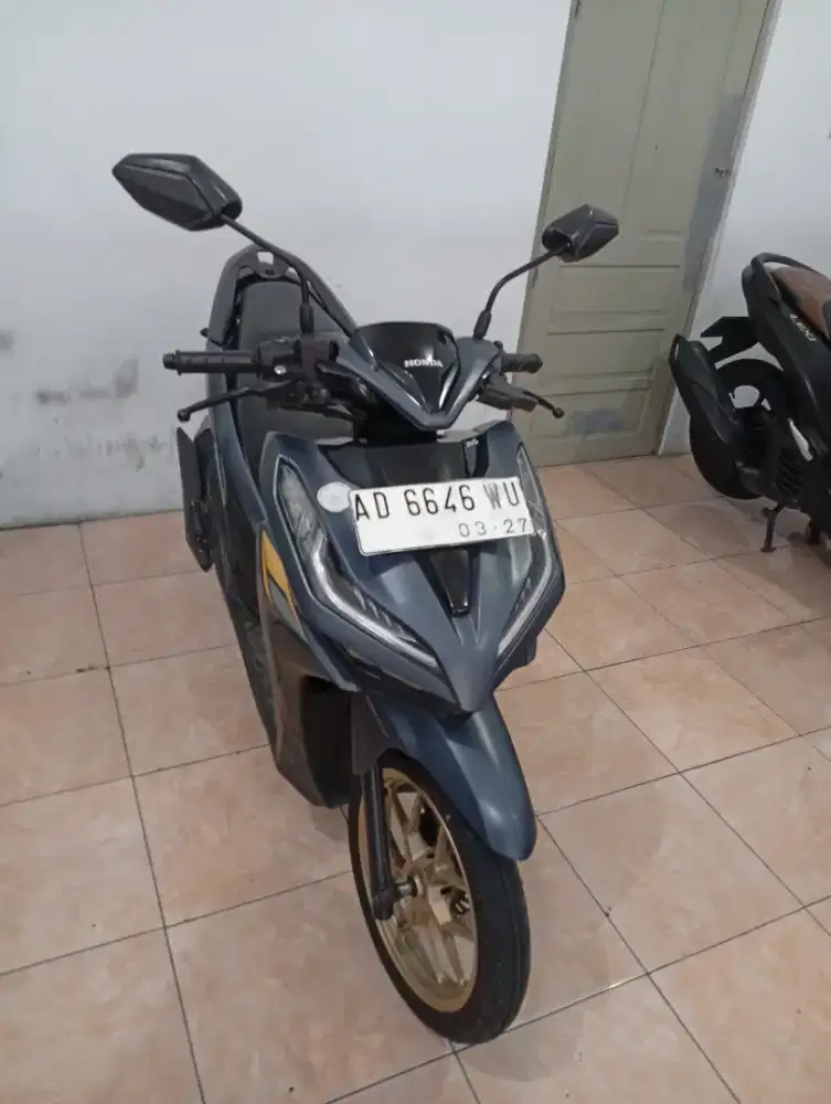 Allnew Vario 125 tahun 2022