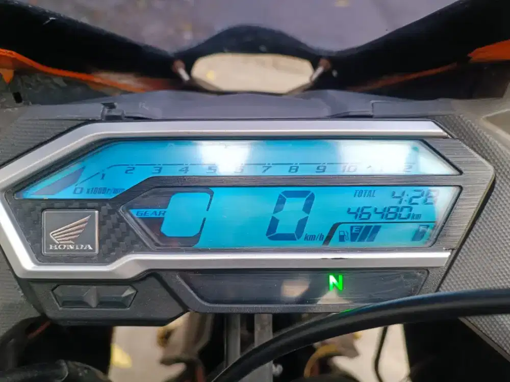 UD ENY MOTOR - Honda CBR 150 thn 2016 super