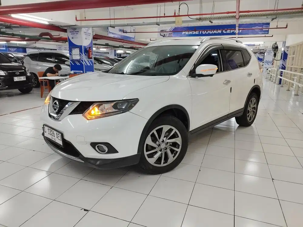 Nissan X-Trail 2.5 AT 2015 Putih #xtrail #mobilmurah #mobilbekas