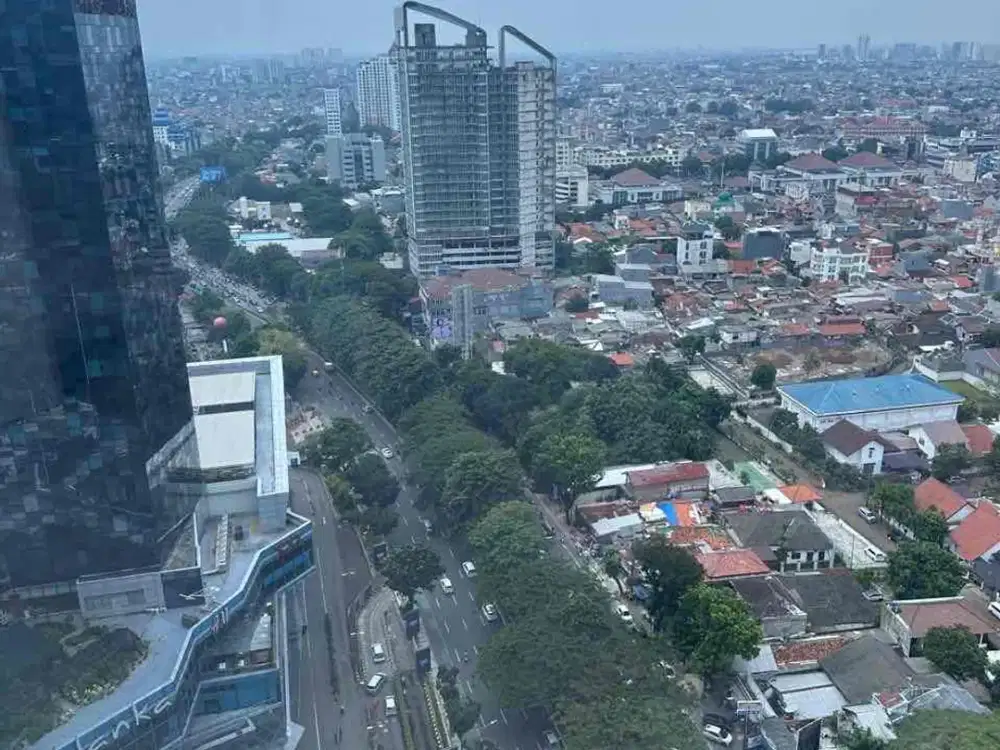 Dijual Ruang Kantor Gedung 88 sebelah Mall Kota Kasablanka.