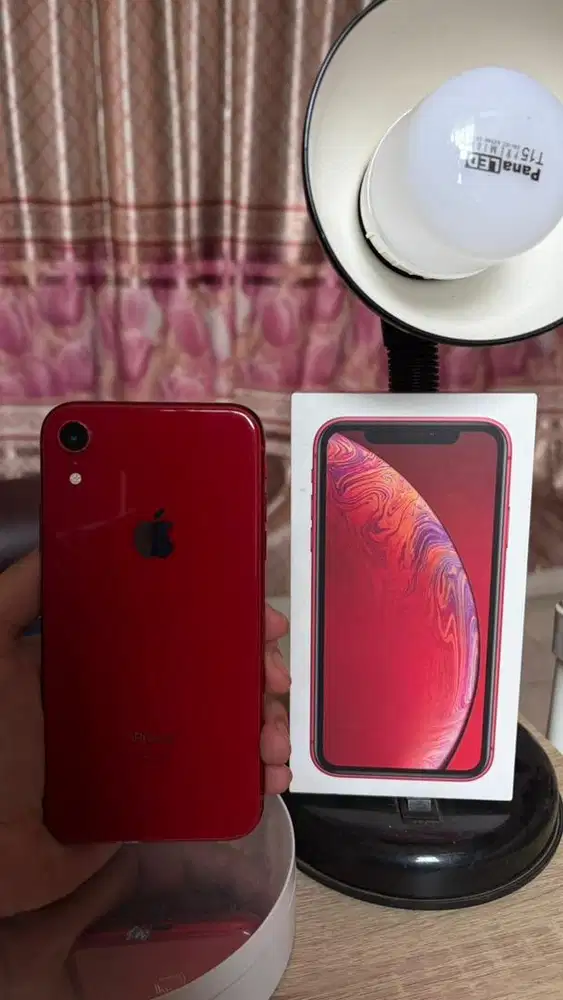 for sale iphone xr 128gb ibox red