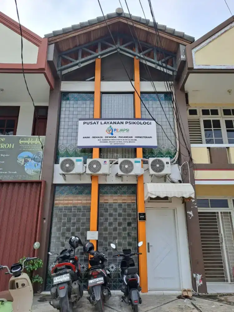 Over Kontrak Ruko di Harapan Indah