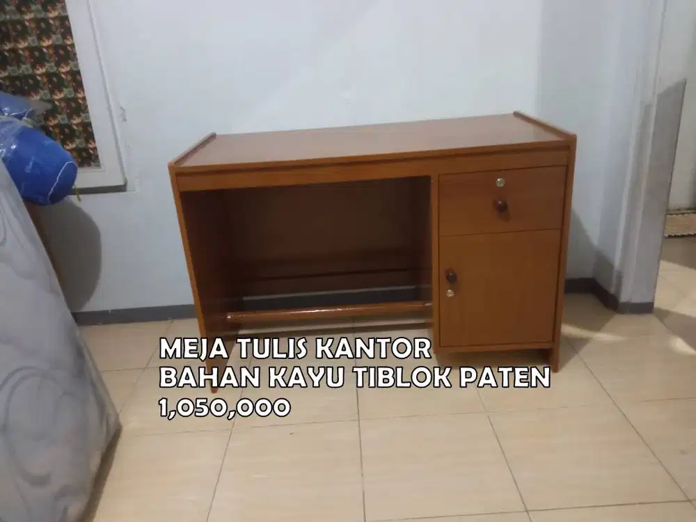 meja tulis kantor meja berbagai model meja tulis minimalis