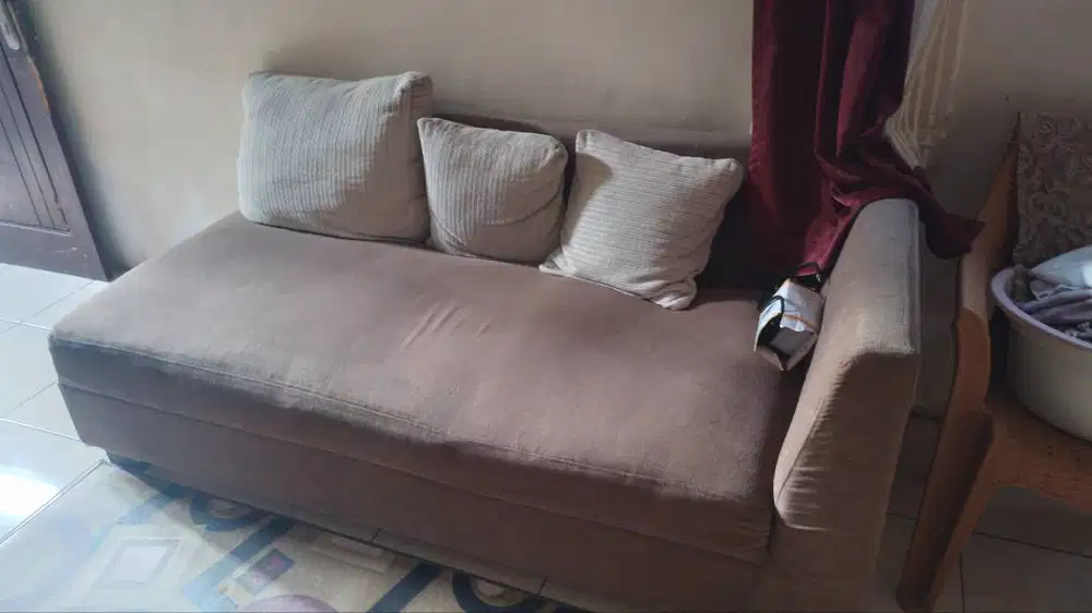 dijual kursi sofa jadul masih bagus