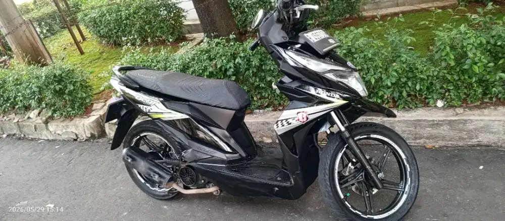 Honda beat eco 2018
