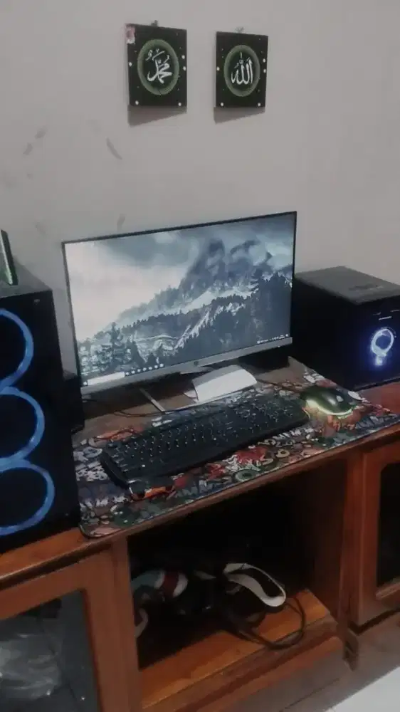 Pc komputer monitor 24inch Amd ryzen semarang
