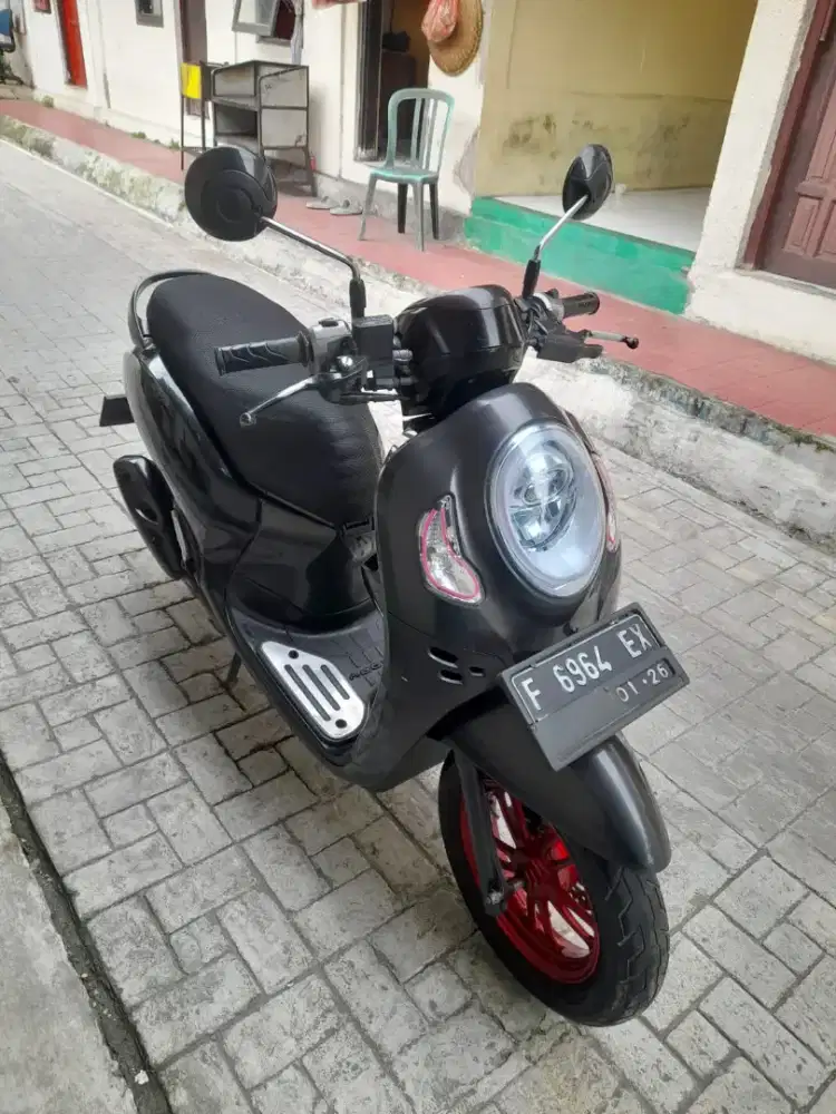 Scoopy prestige 2020 bisa cash dan cicilan