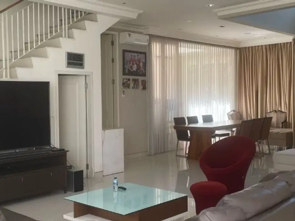 Rumah Pakuwon City Grand island dkt laguna dan virginia regency