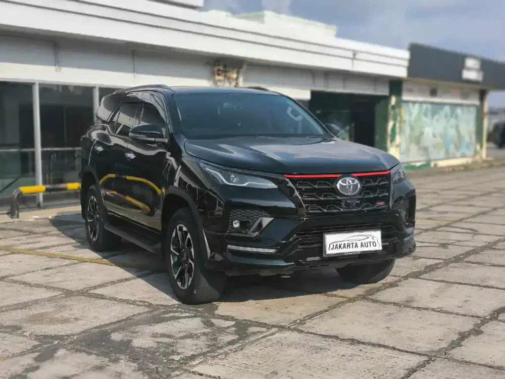 [KM 50RB] FORTUNER VRZ TRD 2021 HITAM NON GR BERGARANSI KM ASLI 2022