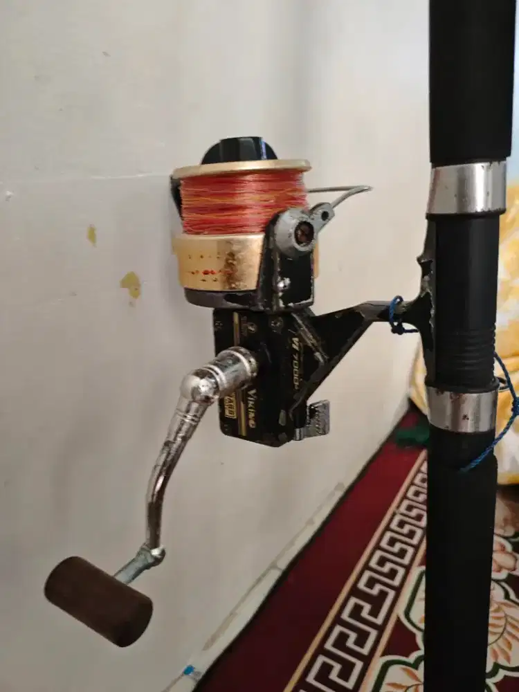 Reel Vi 7000 +joran sambung