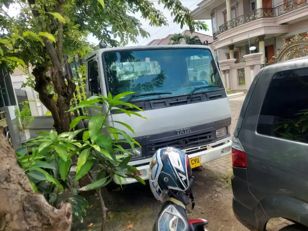 TATA LPT tahun 2018 diesel