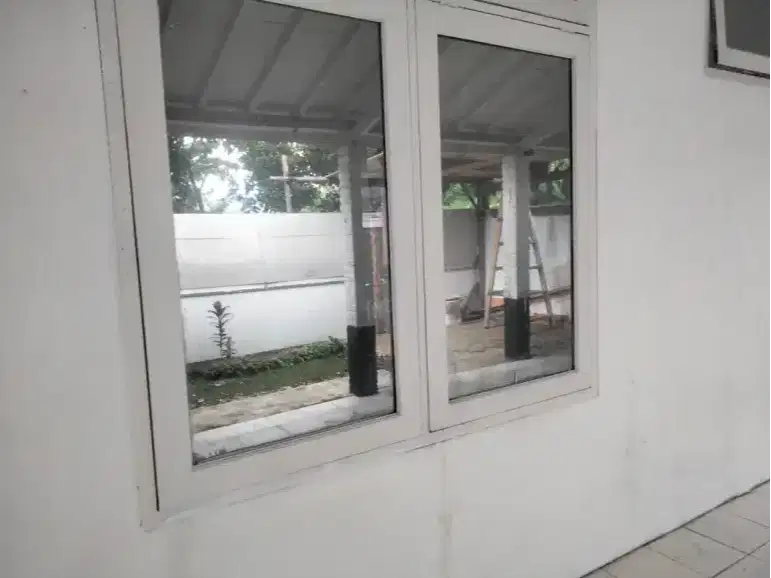 KACA FILM RUMAH DAN GEDUNG sanblasting cutting sunblast & kaca film