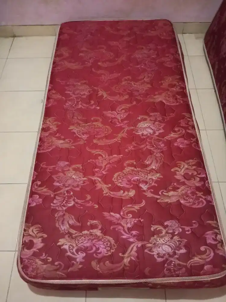 Kasur springbed