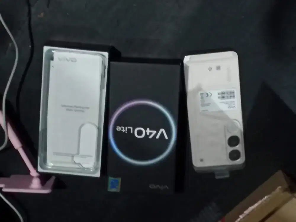 Handphone Vivo v40 Lite