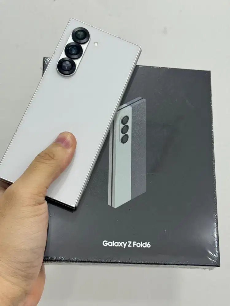 Samsung Z Fold 6 5G White 12/256Gb (SEIN)