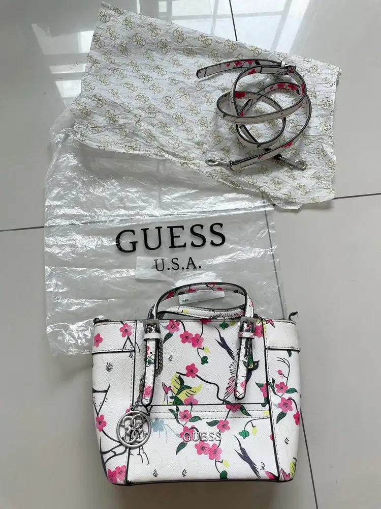 Tas guess bag wanita murah putih white bunga floral