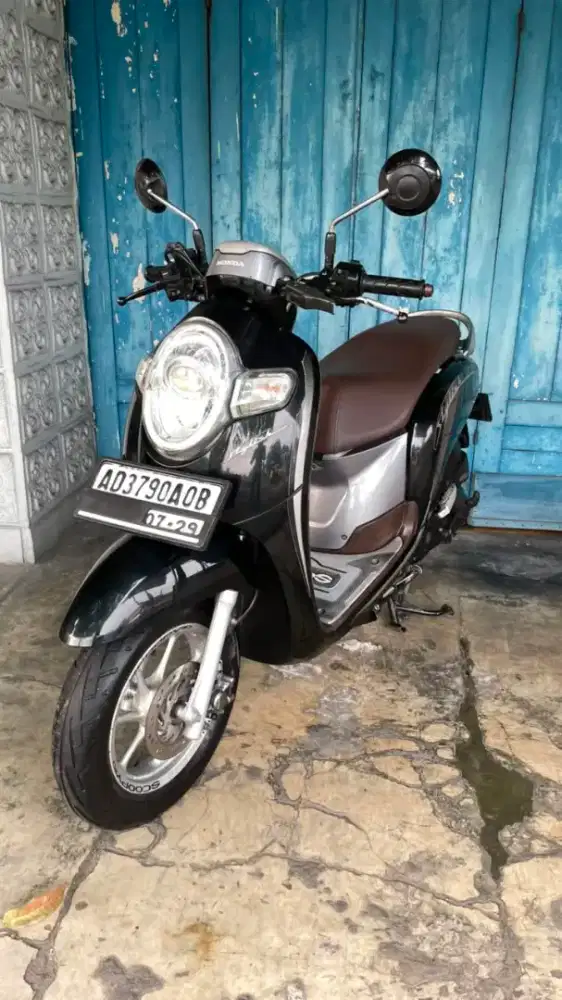 Honda scoopy 2019