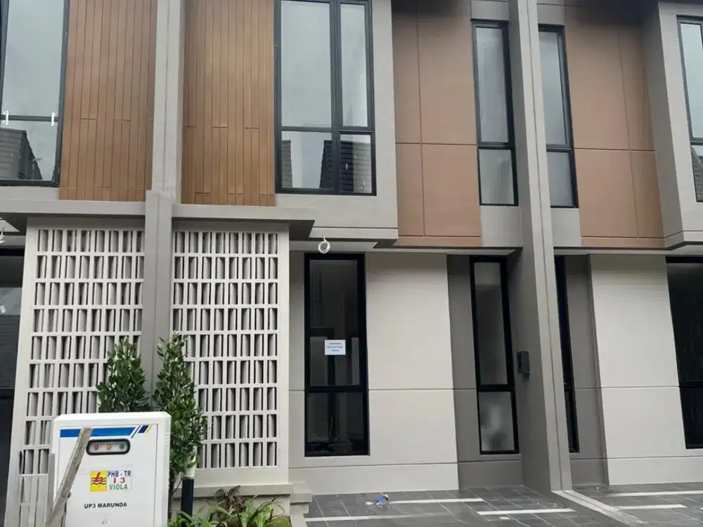 Rumah Baru 2 Lantai Siap Huni di Cluster Viola, Summarecon Crown Gading, Bekasi