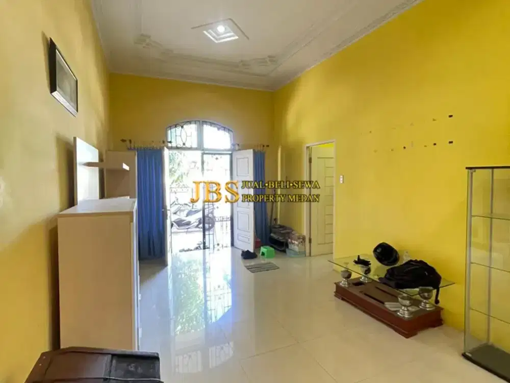 Rumah 1 Tingkat Dijual di Komplek Cemara Hijau - Medan
