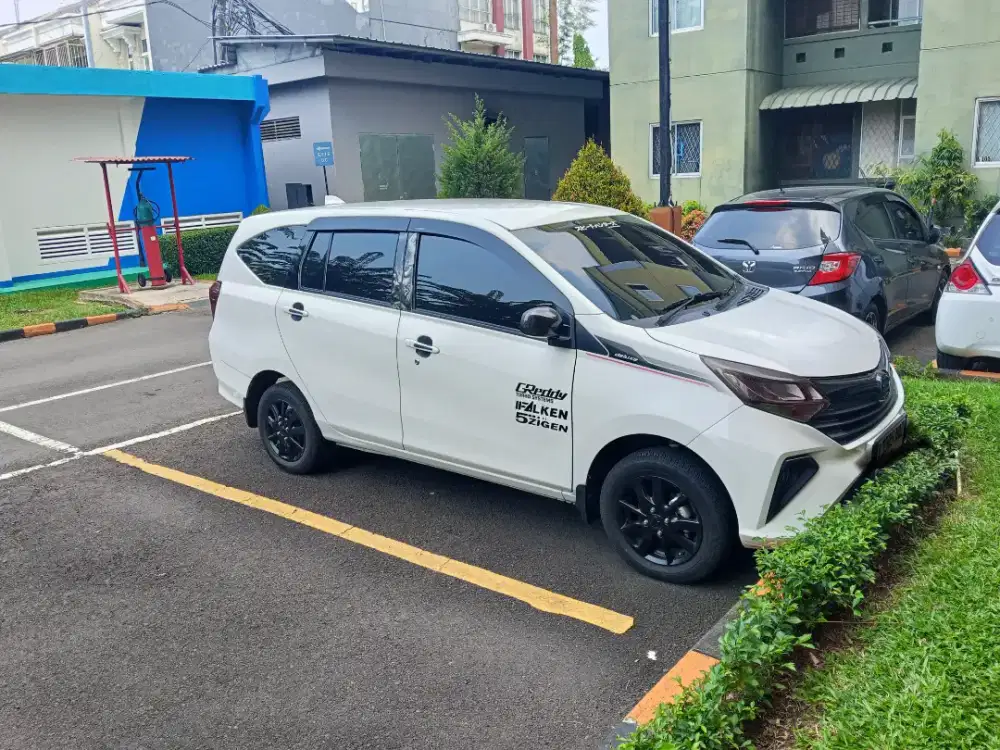 Daihatsu sigra M 2024