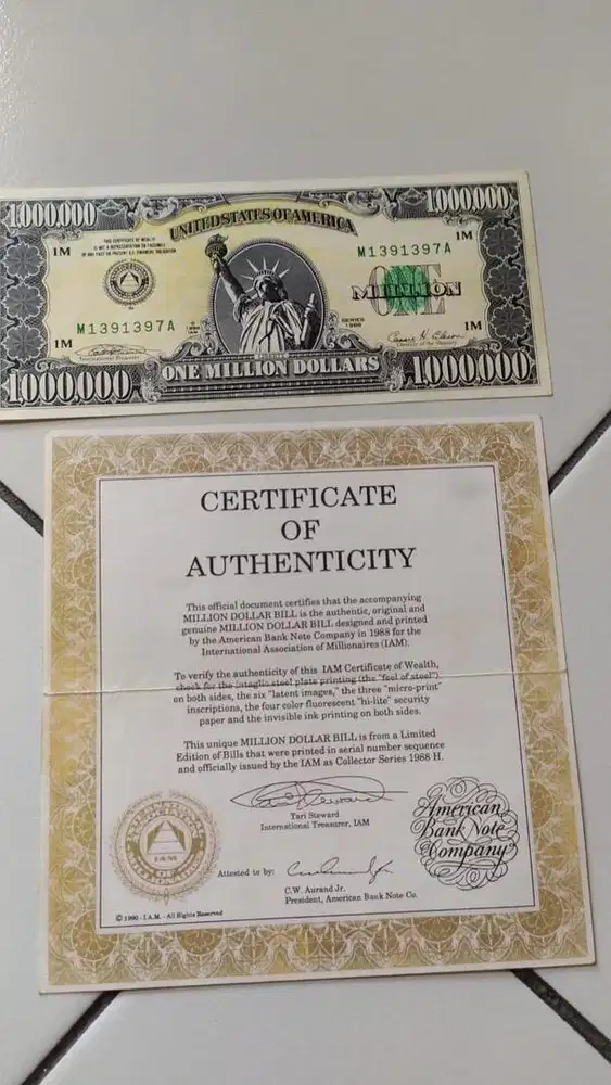 Uang 1.000.000 dollar