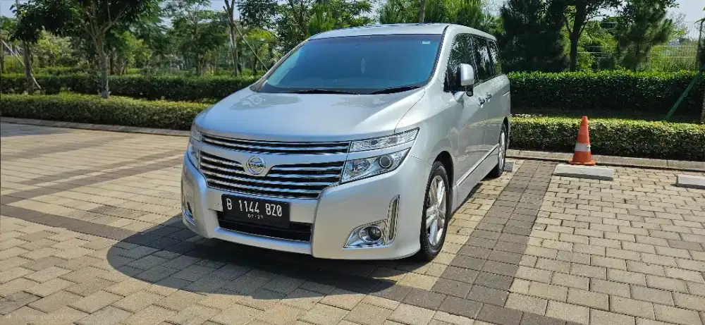 Nissan Elgrand 3.5 V6 Mulus terawat