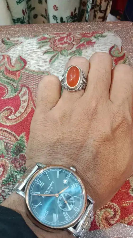 Cincin batu natural