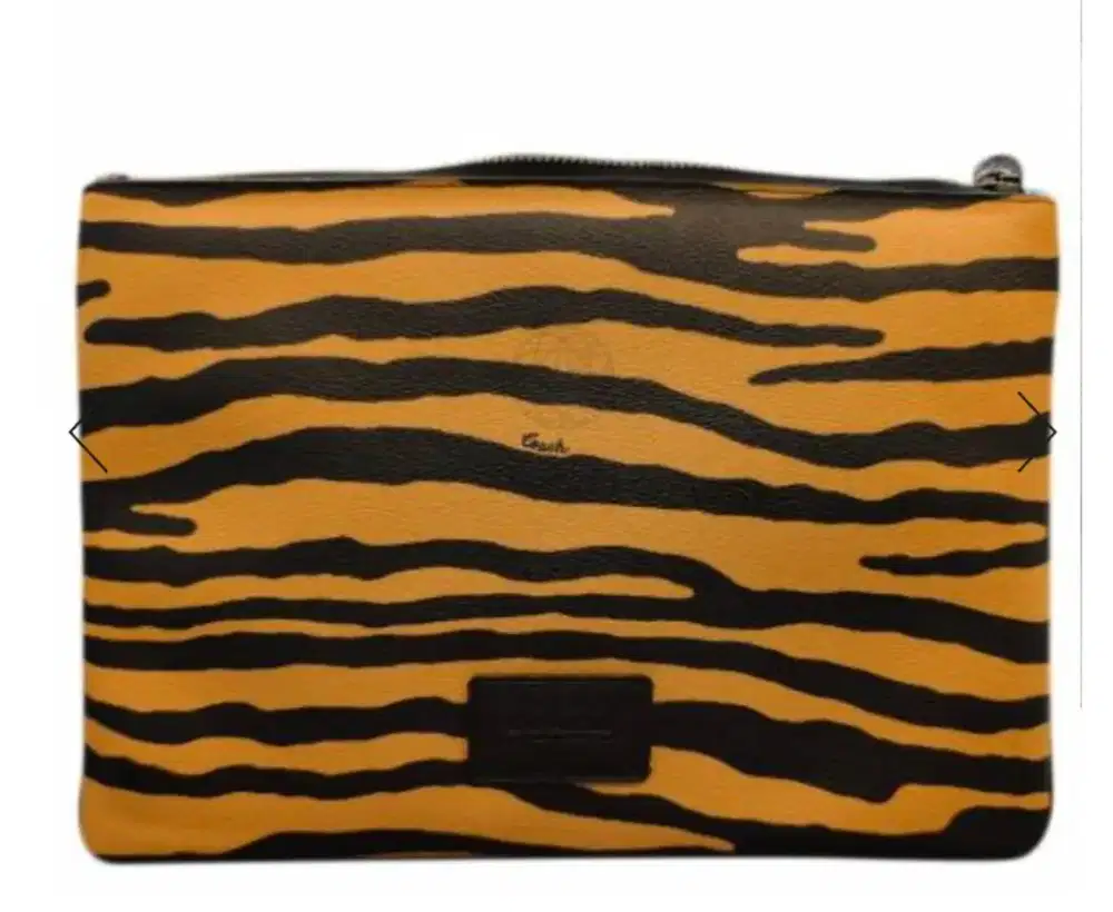 Coach clutch tiger print Leather