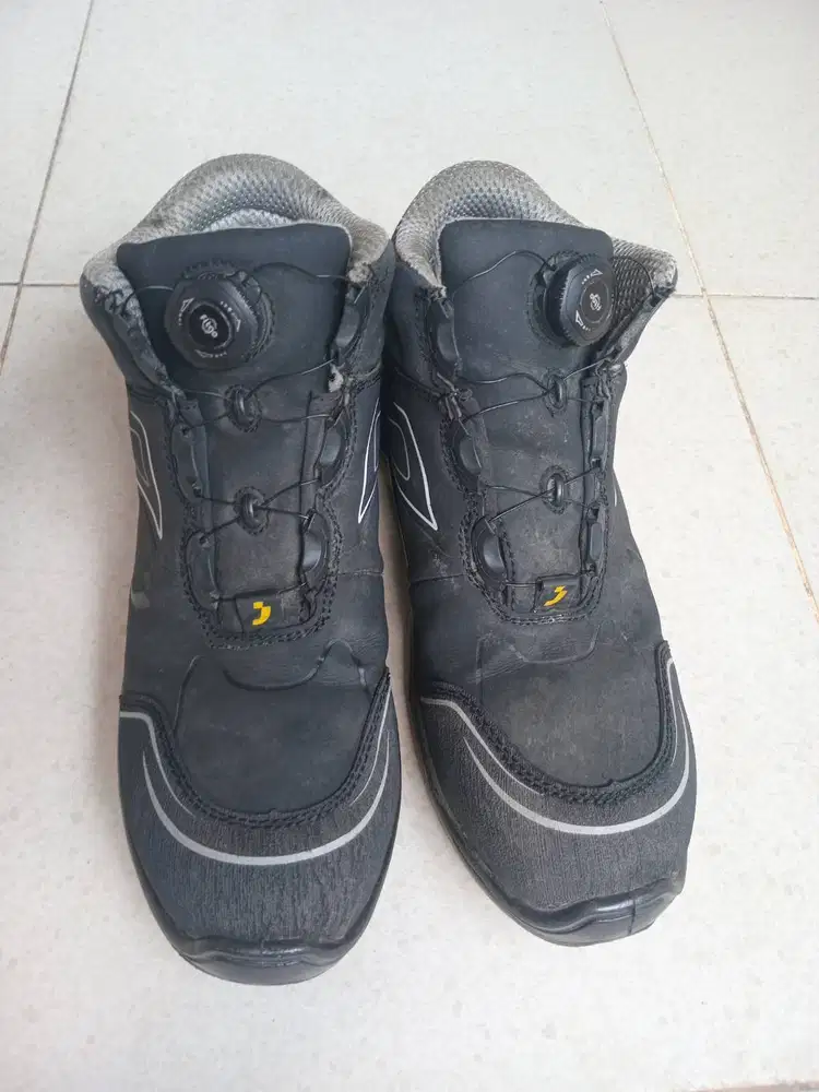 Safety Shoes Jogger Cador S3