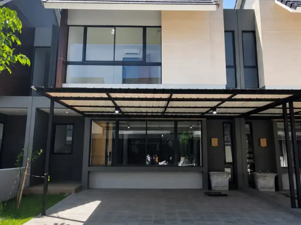 DI JUAL ATAU DI SEWA RUMAH CITRA GARDEN SERPONG DI TANGERANG  Luas Tanah : 96 m2 Luas Bangunan : 111 m2 Kamar Tidur : 4 Kamar Mandi : 3 Carport : 1 Un