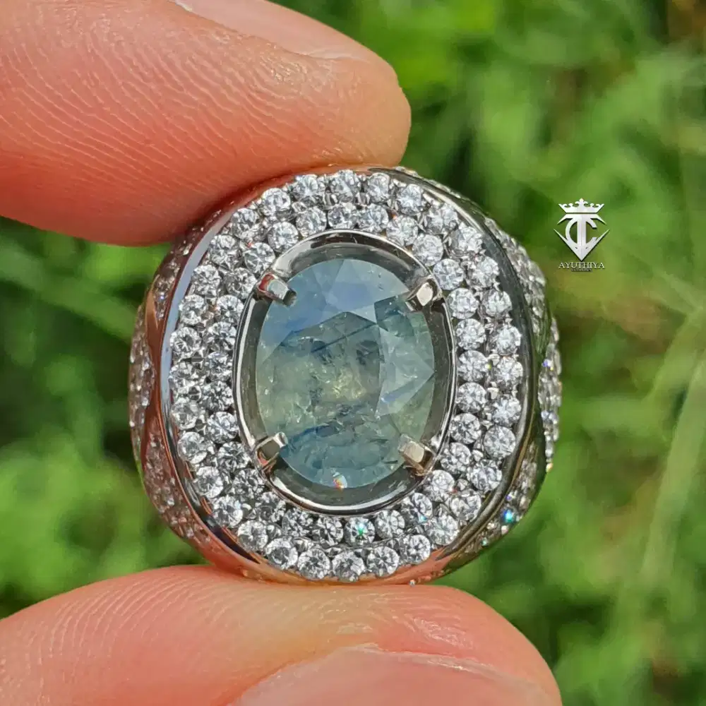 Batu Permata Natural Bluish Green Sapphire Thailand 4.26 Ct CGL Memo