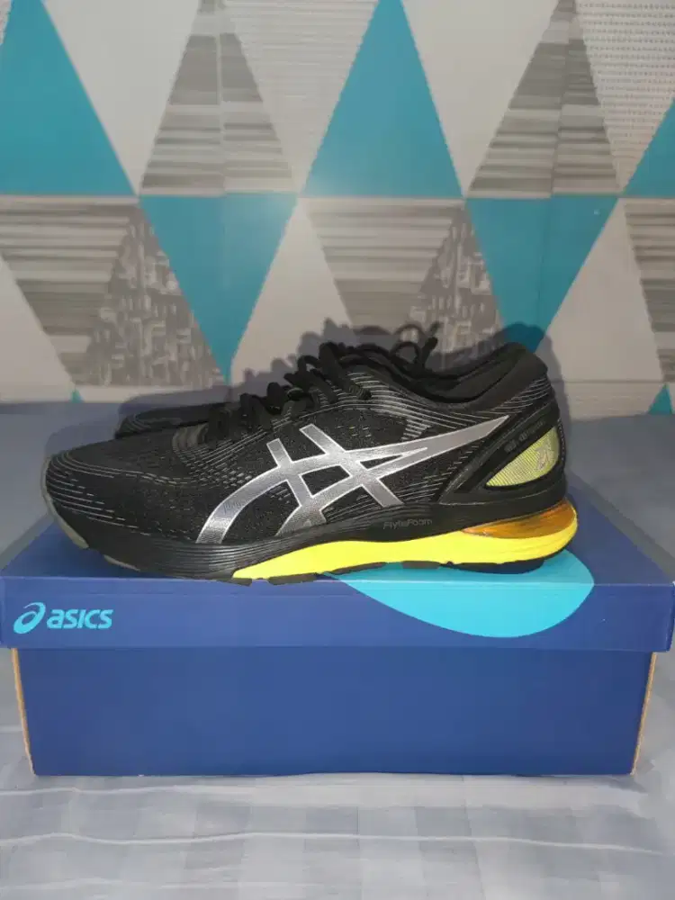 Asics GEL-Nimbus 21 Size 45 fit 44