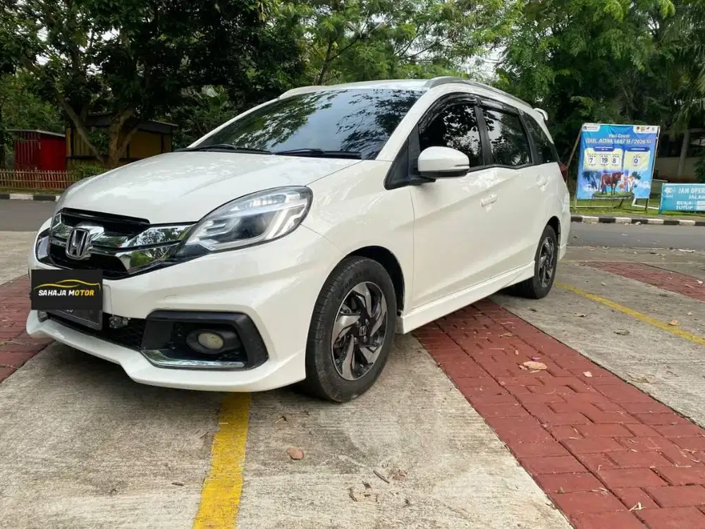 Honda Mobilio RS matic 2016 kredit tdp 10jt