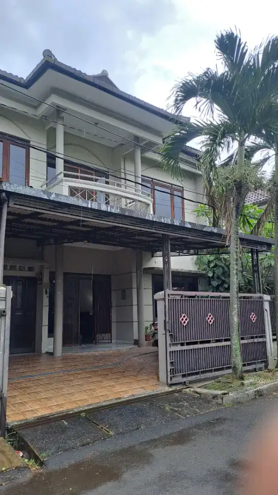 Rumah bagus siap huni di kawaluyaan buah batu lingkungan nyaman