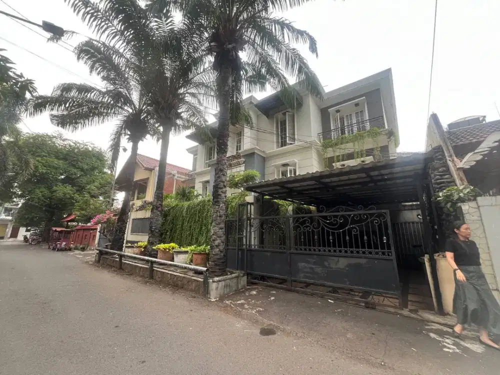 Rumah Mewah 2 Unit di Cempaka Putih Jakarta Pusat
