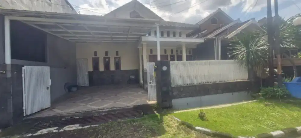 Jual Cepat Bawah NJOP rumah siap huni di Gading Regency Soekarno Hatta