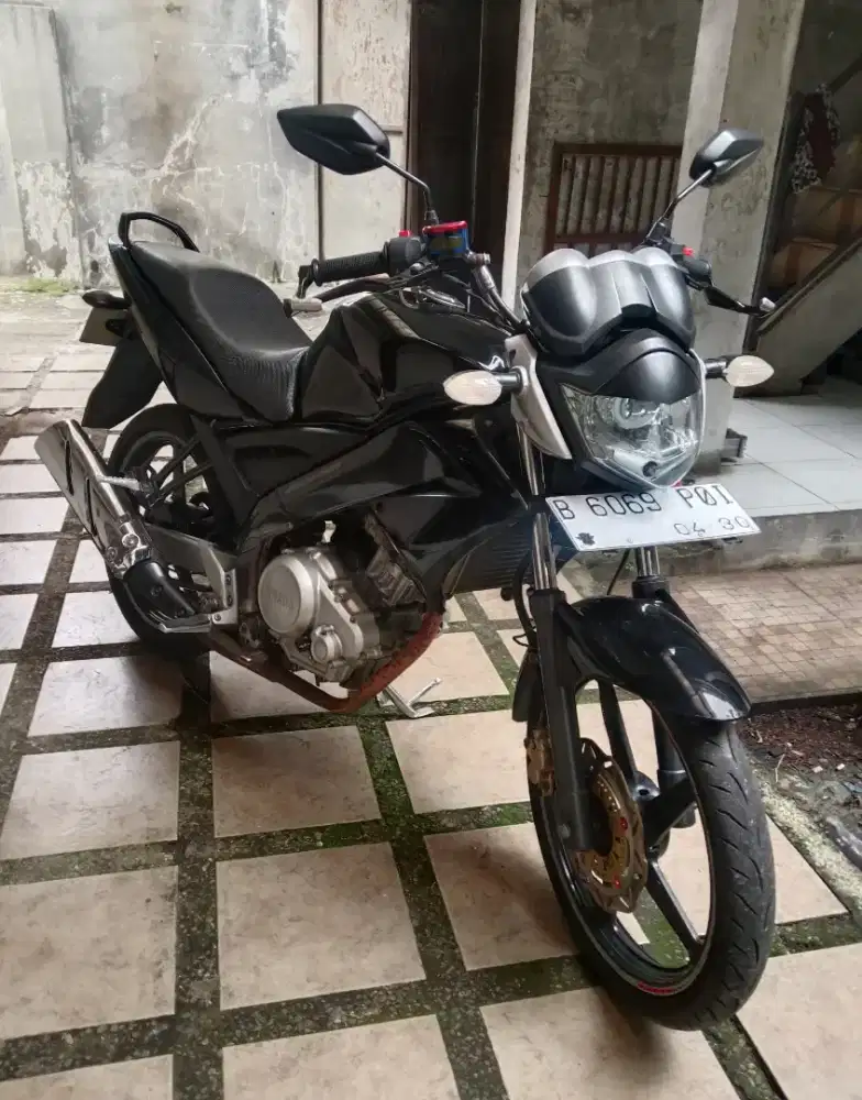 Yamaha vixion old good condition