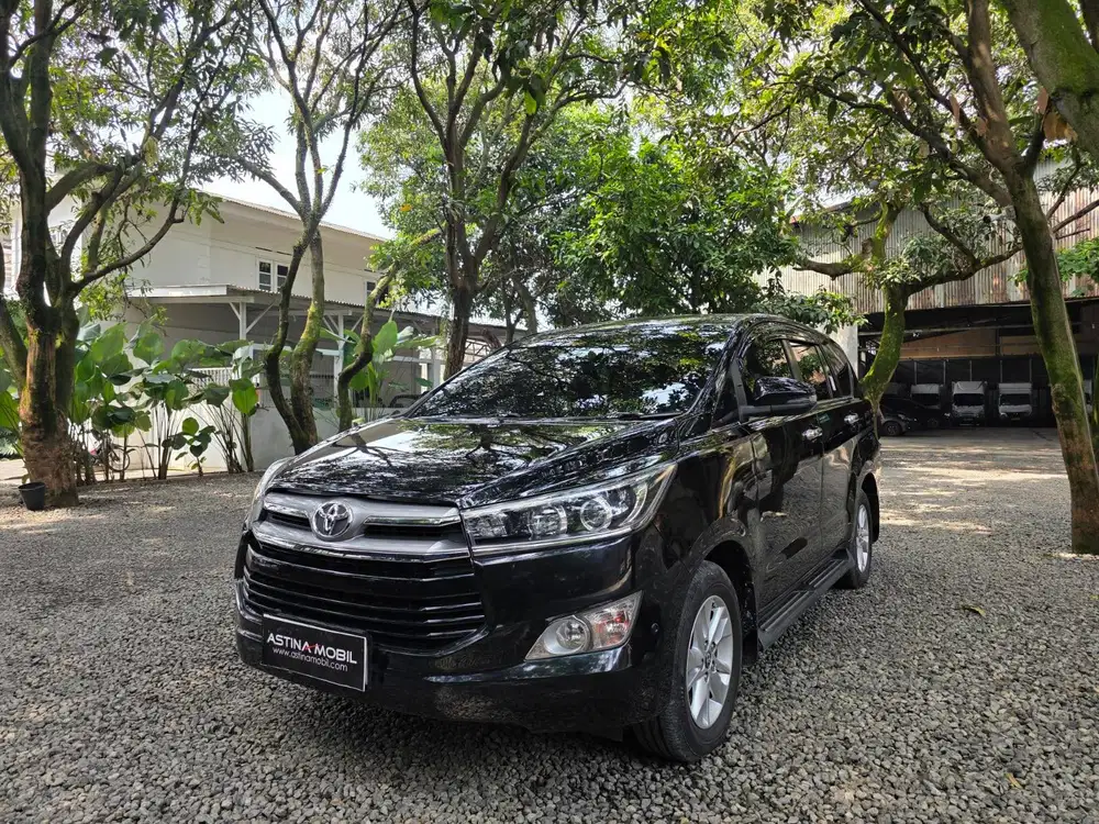 Toyota Kijang Innova Reborn 2.4 V AT Matic 2019 ASTINA MOBIL Solar