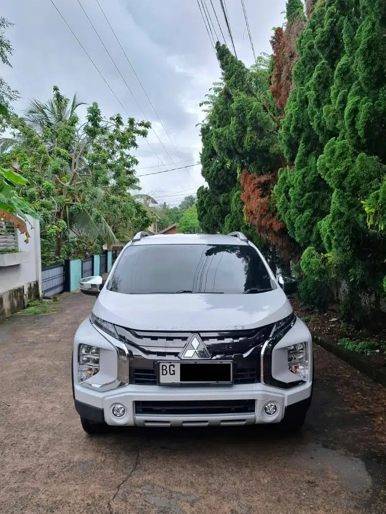 xpander cross manual 2019