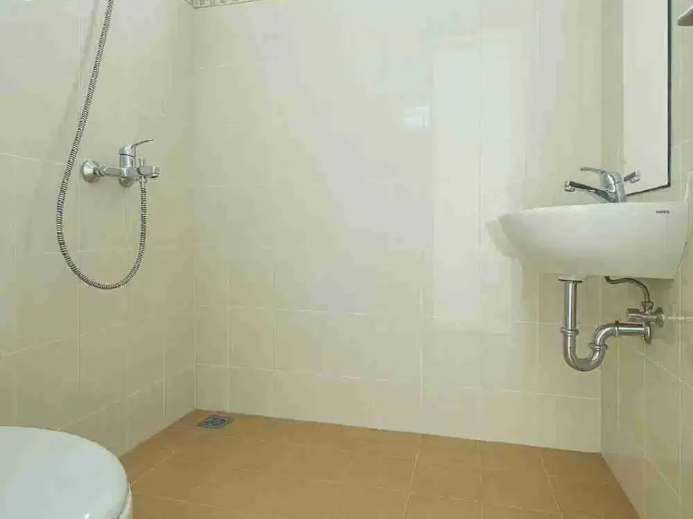 Jual Rumah Baru 2 lt Hunian nyaman