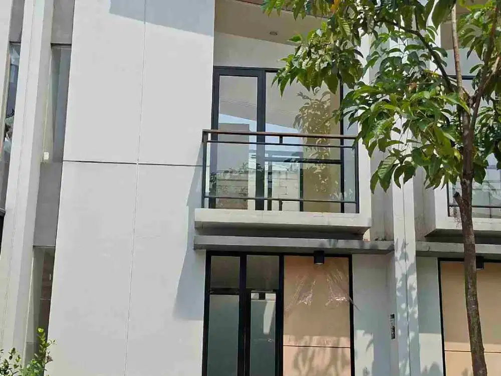 Dijual Rumah Minimalis di Cendana Essense Lippo Village