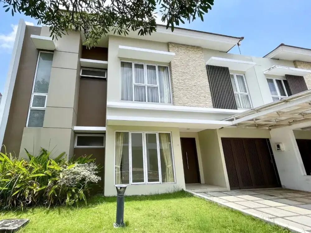 Rumah 2lt luas 12x18 217m type 5KT Cluster Dbanyan JGC Jakarta Garden City Cakung