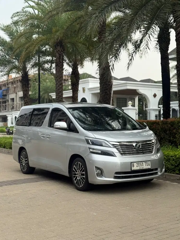 Toyota Vellfire 2010 Bensin