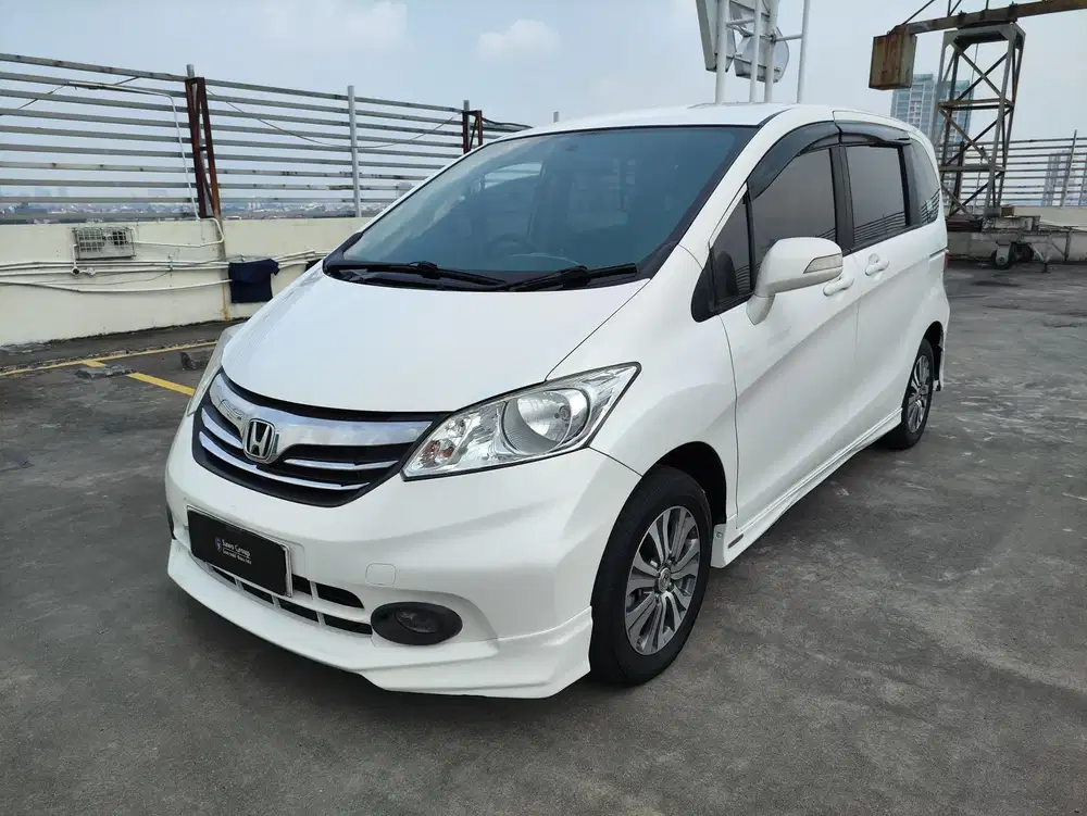 Honda Freed 2013 A/T