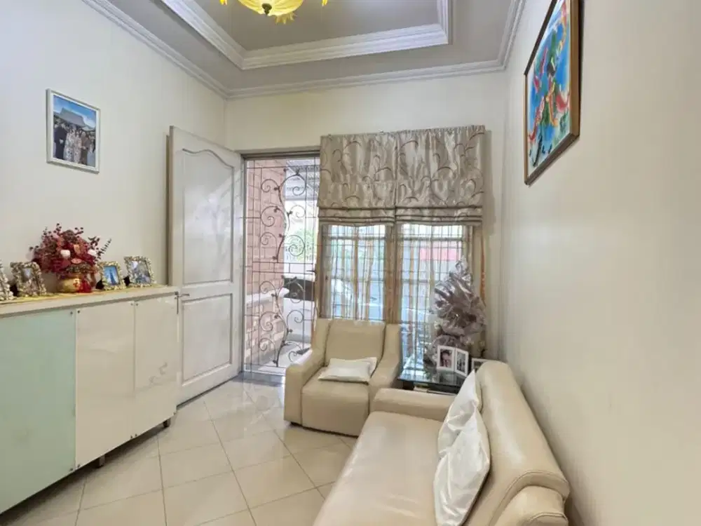 Dijual Rumah LT 200 m2 di Cideng Jakarat Pusat