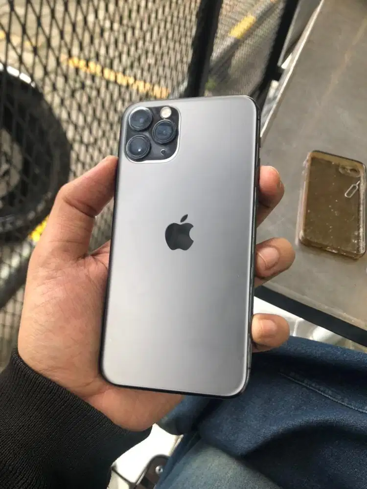 iPhone 11 Pro 64 GB