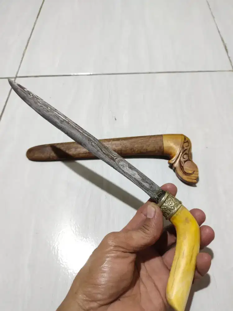 Di maharkan badik Gecong